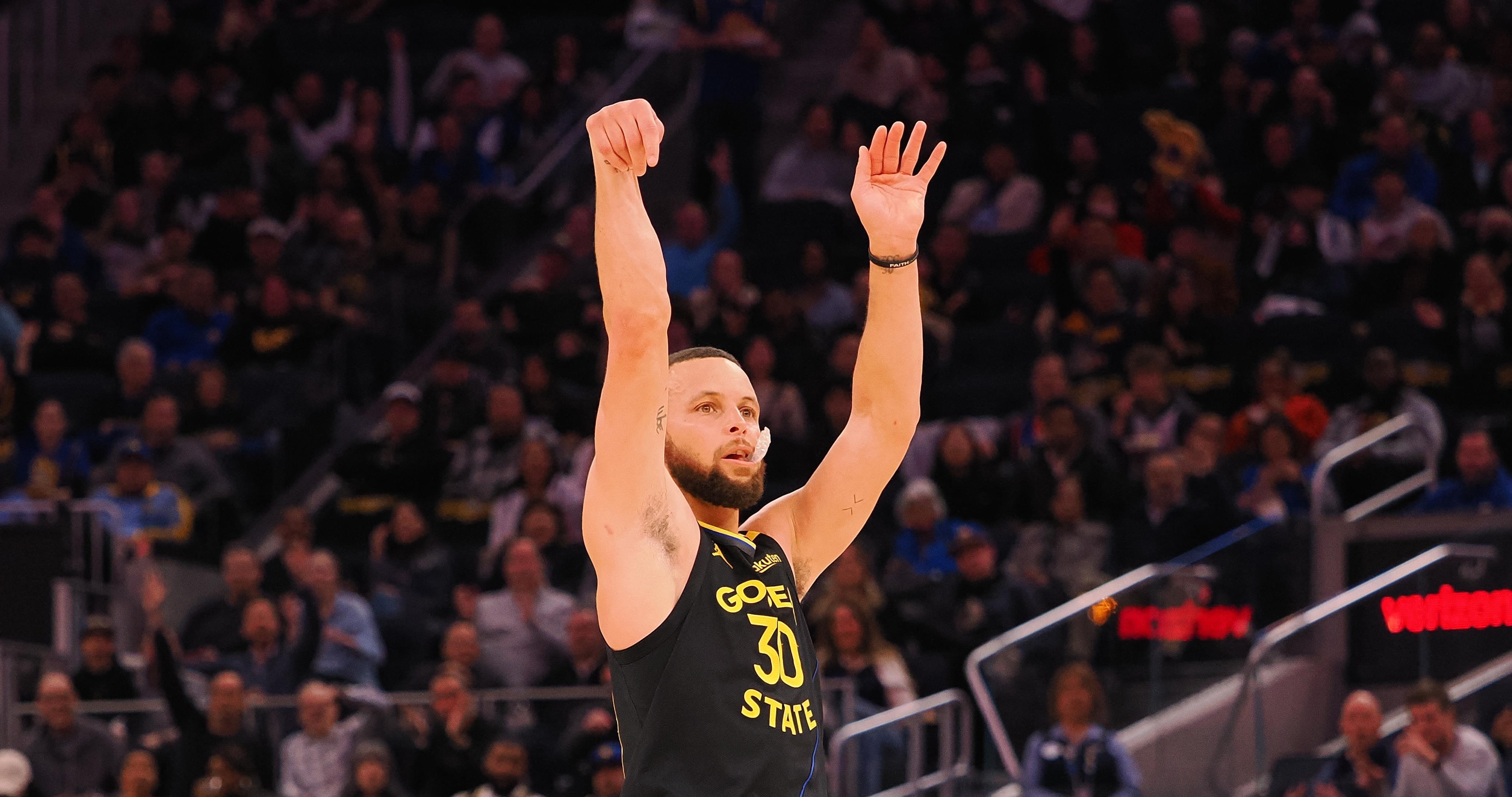 库里连续三场比赛得分超过赛事规则更新,RNG挑战极限!(库里的所有比赛) 库里连续三场比赛得分超过赛事规则更新,RNG挑战极限!(库里的所有比赛)