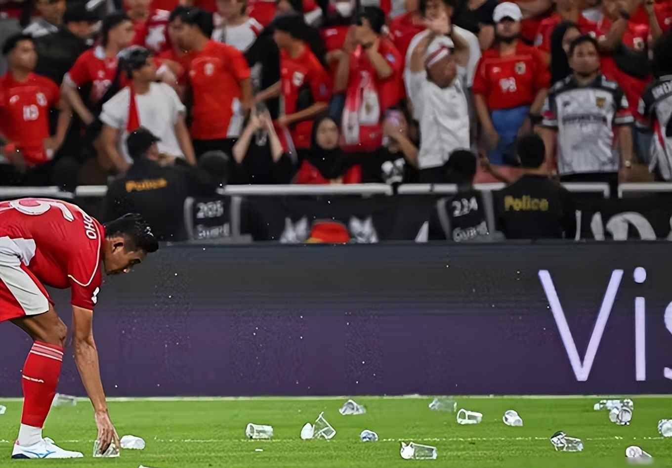 转折点！菲尼克斯太阳迎来里程碑，欧冠转会期攻防权衡，球迷炸锅，资深球员宣示担当的简单介绍